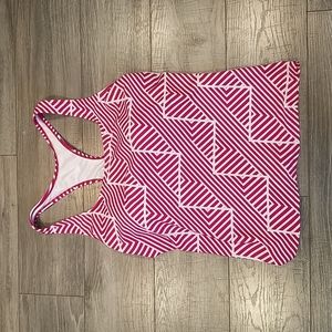 Ocean Dreams women's sz 16 swimsuit top only w/built in bra